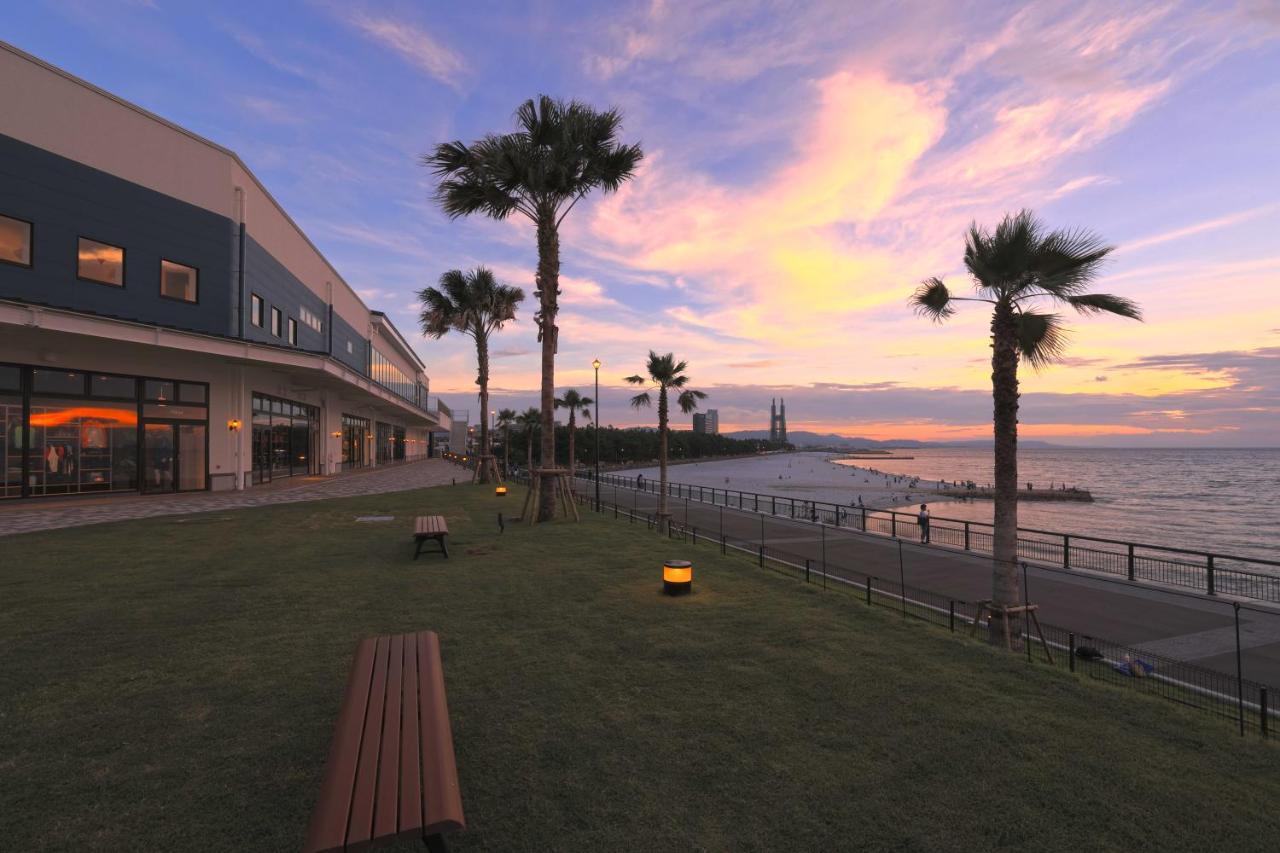 Omo Kansai Airport By Hoshino Resorts Izumisano Eksteriør billede Sunset at the seaside of Izu