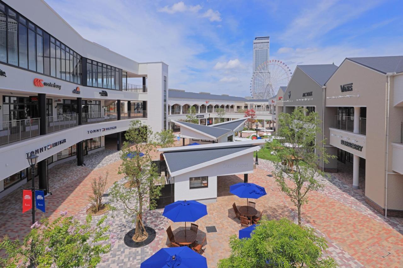 Omo Kansai Airport By Hoshino Resorts Izumisano Eksteriør billede The Village