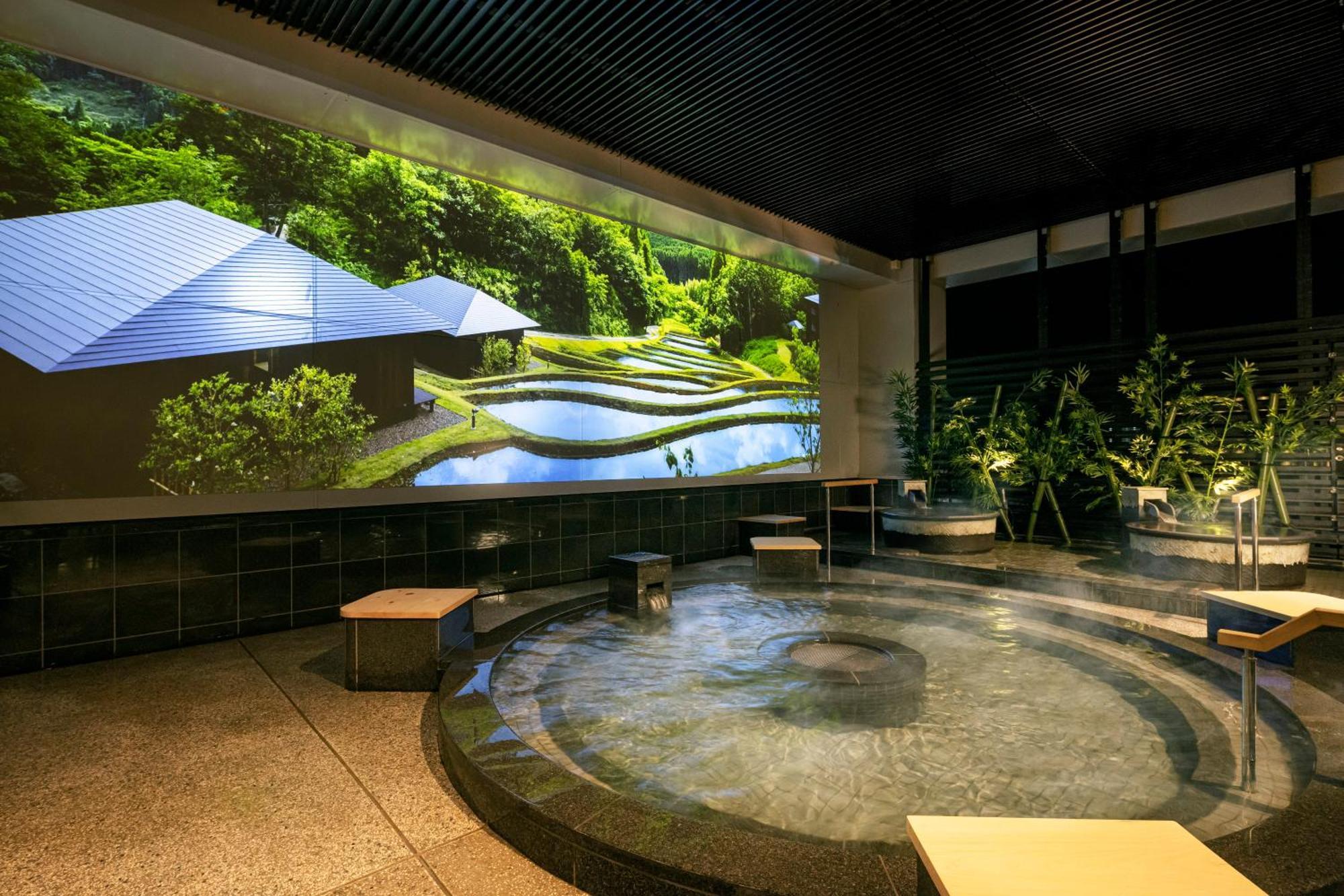 Omo Kansai Airport By Hoshino Resorts Izumisano Eksteriør billede A public onsen in Tokyo