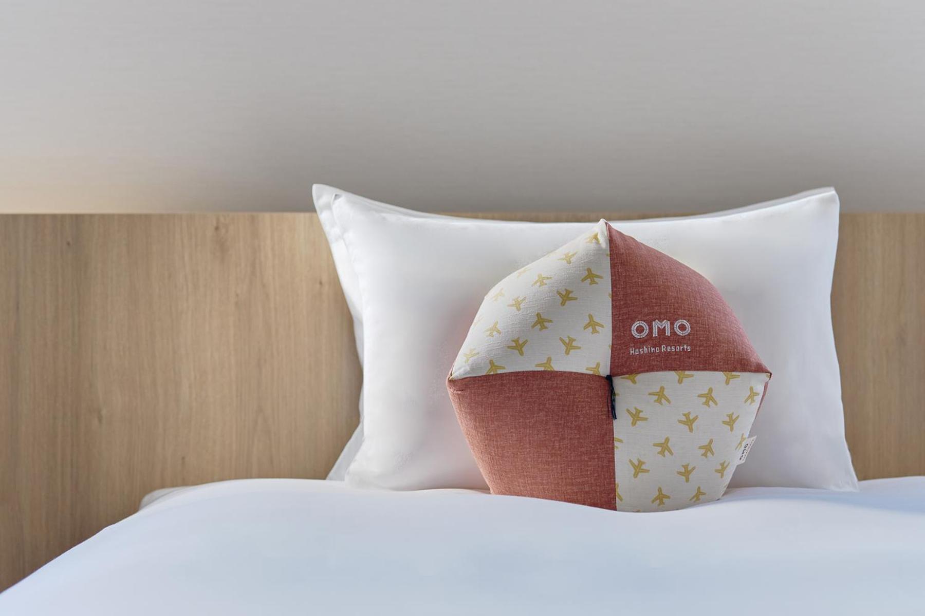 Omo Kansai Airport By Hoshino Resorts Izumisano Eksteriør billede OYO branded pillow